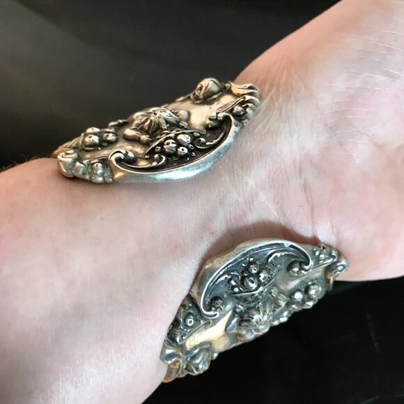 Antique Tiffany Cir.19th C Sterling Silver Cuff Bracelet Cherub Putti 925 Rare - Picture 9 of 13